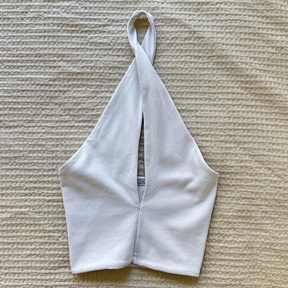 NWOT Zara Halter Neck Crop Top